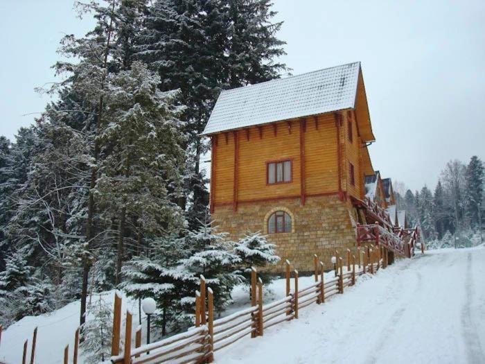 Hotel Норіс Migowo Zewnętrze zdjęcie