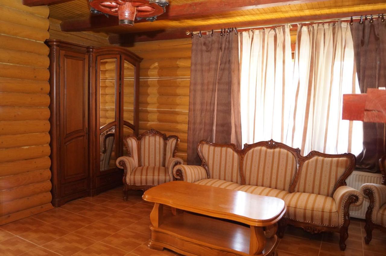 Hotel Норіс Migowo Zewnętrze zdjęcie