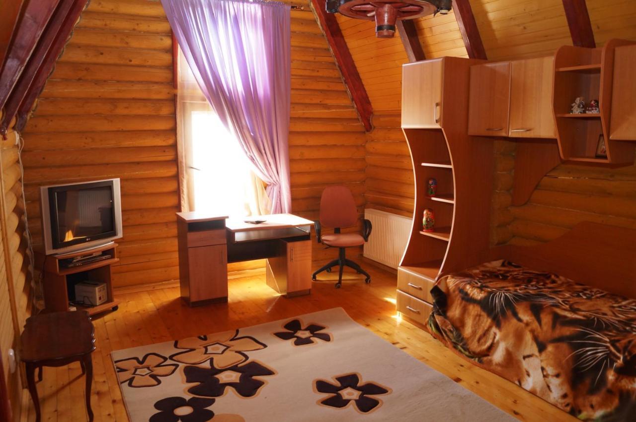 Hotel Норіс Migowo Zewnętrze zdjęcie