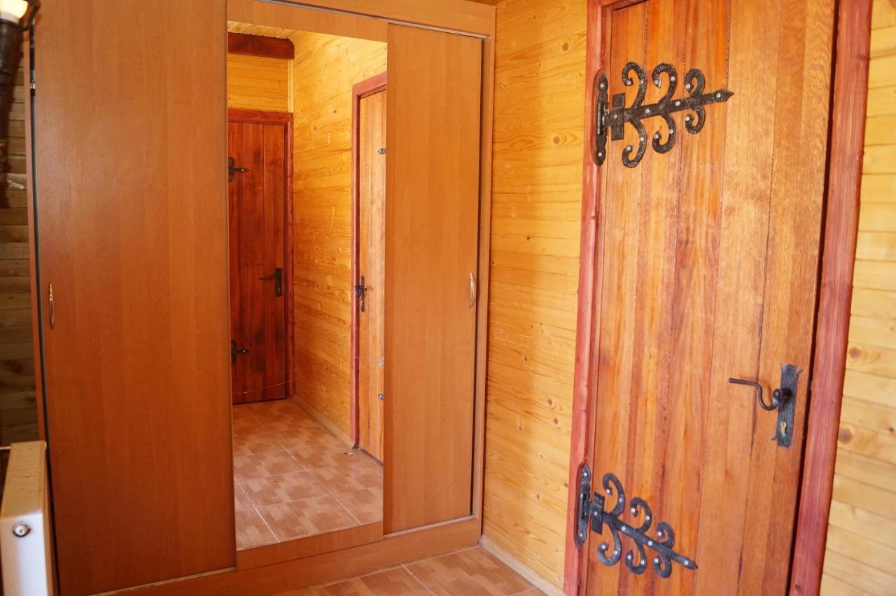 Hotel Норіс Migowo Zewnętrze zdjęcie